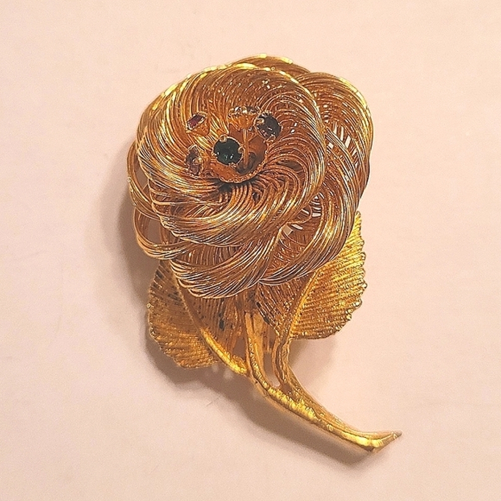 Vintage Gold Tone Coiled Mother's Rose Brooch Floral